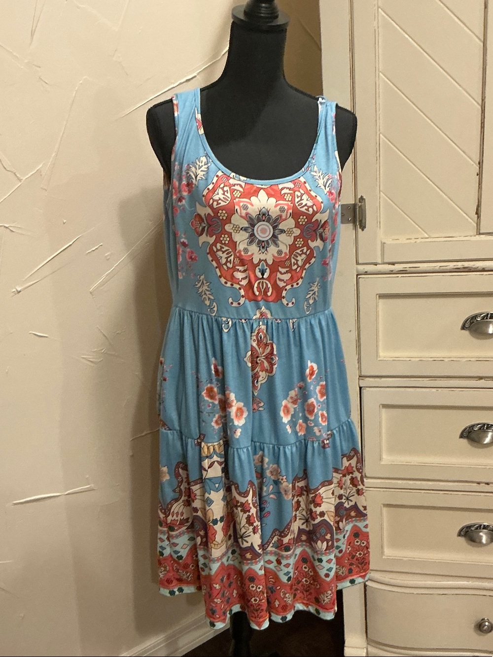 Blue Floral Scoop Neck Sleeveless Dress